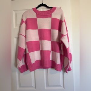 NWOT BOUTIQUE Pink and White Checkered Women's Sweater